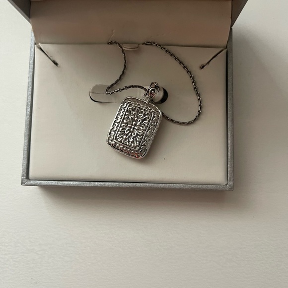 Reversible necklace - Picture 2 of 4